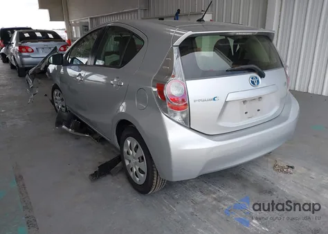 2013 Toyota Prius C One from USA, damaged, VIN JTDKDTB3XD1540820